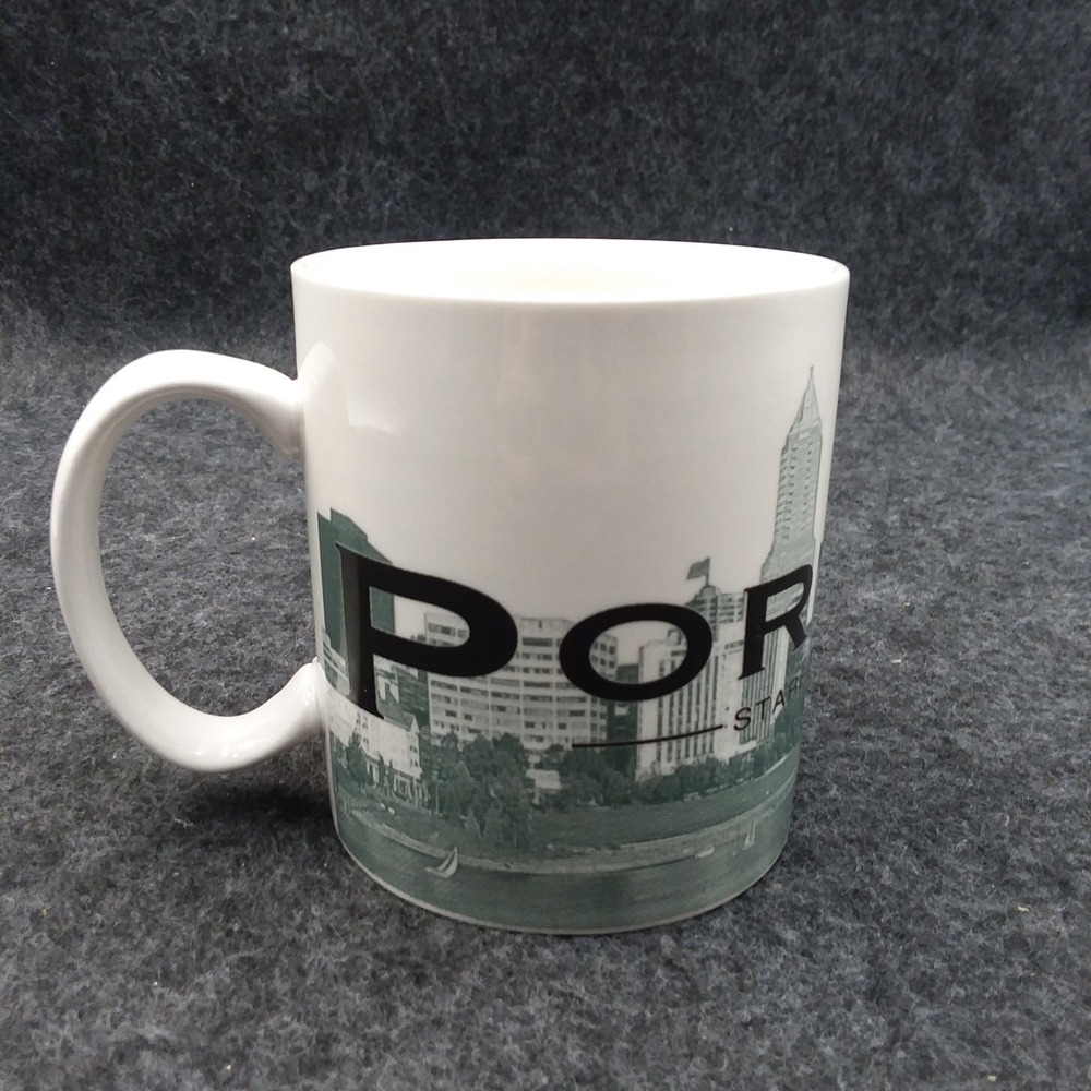 Starbucks 2002 Portland Skyline Series Barista Series One Coffee Tea Mug 18oz